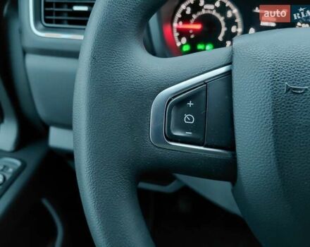 Белый Рено Мастер, объемом двигателя 2.3 л и пробегом 92 тыс. км за 25000 $, фото 48 на Automoto.ua