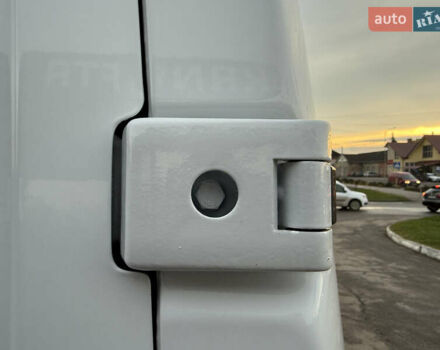 Білий Рено Мастєр, об'ємом двигуна 0 л та пробігом 203 тис. км за 21500 $, фото 16 на Automoto.ua