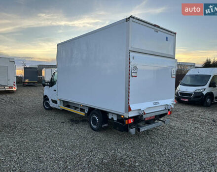 Белый Рено Мастер, объемом двигателя 2.3 л и пробегом 226 тыс. км за 27000 $, фото 5 на Automoto.ua