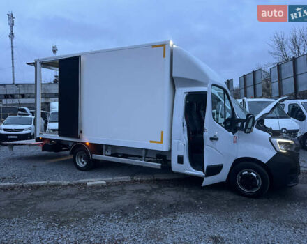 Білий Рено Мастєр, об'ємом двигуна 2.3 л та пробігом 122 тис. км за 32900 $, фото 17 на Automoto.ua