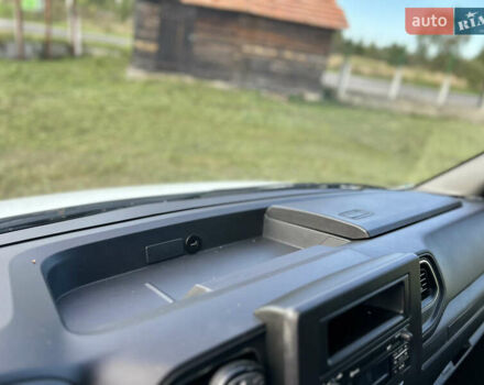 Білий Рено Мастєр, об'ємом двигуна 2.3 л та пробігом 108 тис. км за 21400 $, фото 46 на Automoto.ua