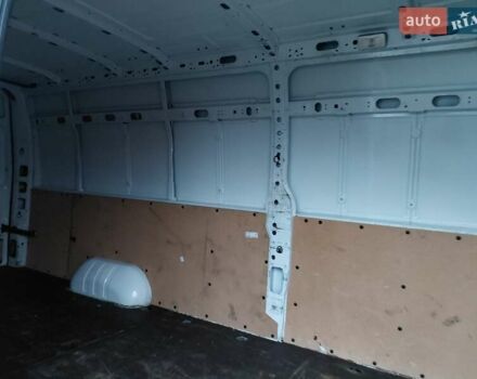 Белый Рено Мастер, объемом двигателя 2.3 л и пробегом 92 тыс. км за 25000 $, фото 12 на Automoto.ua