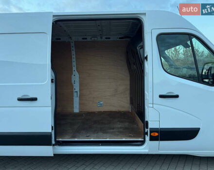 Білий Рено Мастєр, об'ємом двигуна 0 л та пробігом 193 тис. км за 21900 $, фото 95 на Automoto.ua