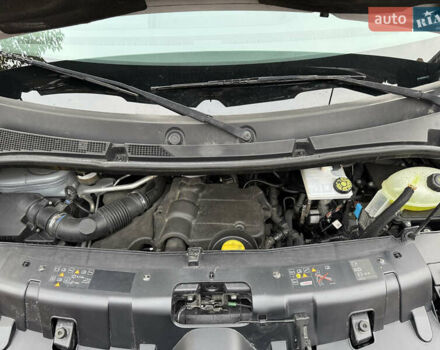 Белый Рено Мастер, объемом двигателя 2.3 л и пробегом 97 тыс. км за 22600 $, фото 20 на Automoto.ua