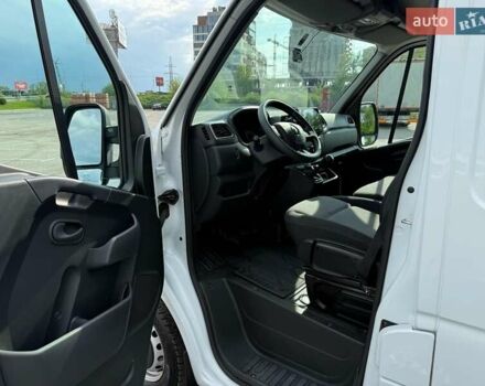 Білий Рено Мастєр, об'ємом двигуна 2.3 л та пробігом 94 тис. км за 27000 $, фото 43 на Automoto.ua