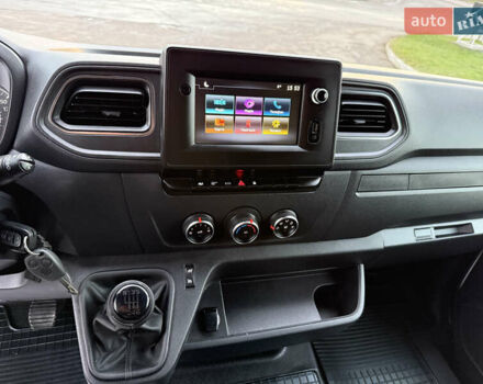 Білий Рено Мастєр, об'ємом двигуна 0 л та пробігом 203 тис. км за 21500 $, фото 45 на Automoto.ua