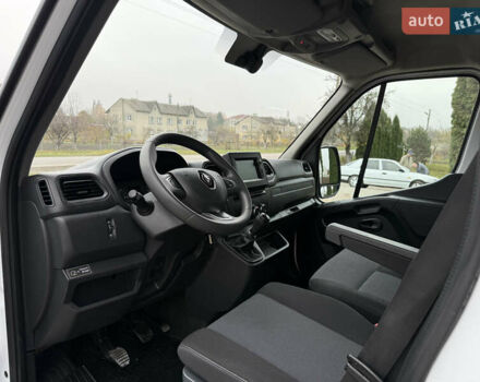 Белый Рено Мастер, объемом двигателя 2.3 л и пробегом 195 тыс. км за 22100 $, фото 46 на Automoto.ua