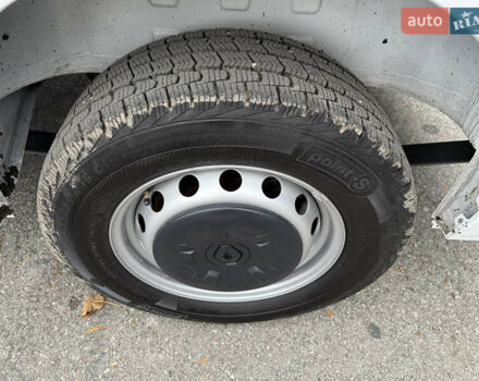 Белый Рено Мастер, объемом двигателя 2.3 л и пробегом 195 тыс. км за 22100 $, фото 75 на Automoto.ua