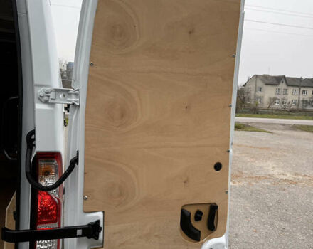 Белый Рено Мастер, объемом двигателя 2.3 л и пробегом 195 тыс. км за 22100 $, фото 39 на Automoto.ua