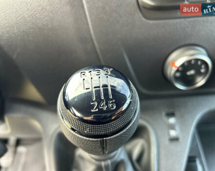 Білий Рено Мастєр, об'ємом двигуна 2.3 л та пробігом 108 тис. км за 21400 $, фото 44 на Automoto.ua