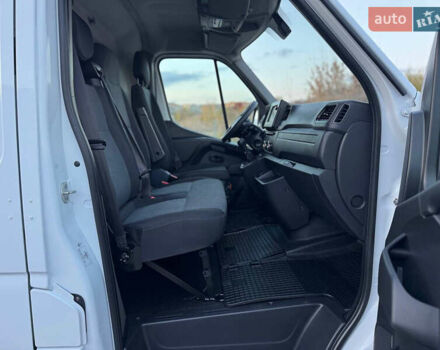 Білий Рено Мастєр, об'ємом двигуна 0 л та пробігом 193 тис. км за 21900 $, фото 66 на Automoto.ua