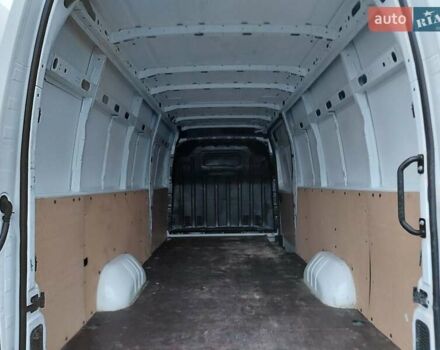 Белый Рено Мастер, объемом двигателя 2.3 л и пробегом 92 тыс. км за 25000 $, фото 20 на Automoto.ua