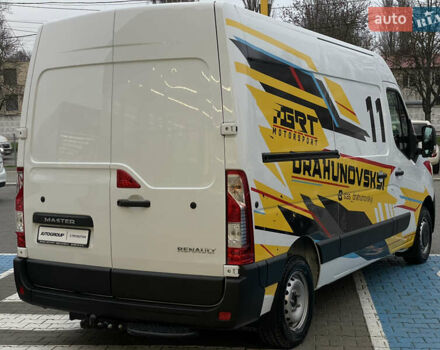Белый Рено Мастер, объемом двигателя 2.3 л и пробегом 57 тыс. км за 26999 $, фото 4 на Automoto.ua