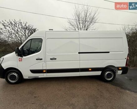 Белый Рено Мастер, объемом двигателя 2.3 л и пробегом 87 тыс. км за 27800 $, фото 2 на Automoto.ua