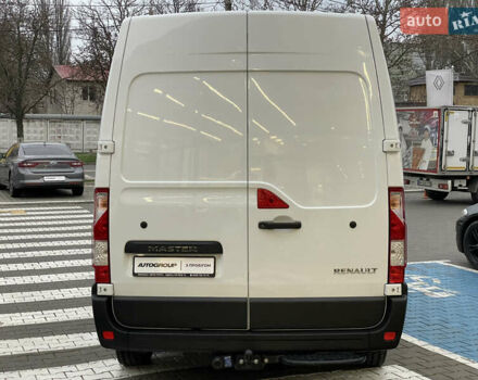 Белый Рено Мастер, объемом двигателя 2.3 л и пробегом 57 тыс. км за 26999 $, фото 5 на Automoto.ua