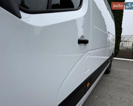 Белый Рено Мастер, объемом двигателя 2.3 л и пробегом 195 тыс. км за 22100 $, фото 25 на Automoto.ua