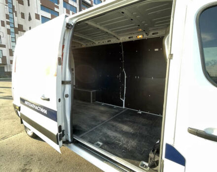 Білий Рено Мастєр, об'ємом двигуна 2.3 л та пробігом 220 тис. км за 25000 $, фото 9 на Automoto.ua