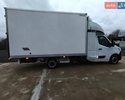 Белый Рено Мастер, объемом двигателя 2.3 л и пробегом 288 тыс. км за 21999 $, фото 48 на Automoto.ua