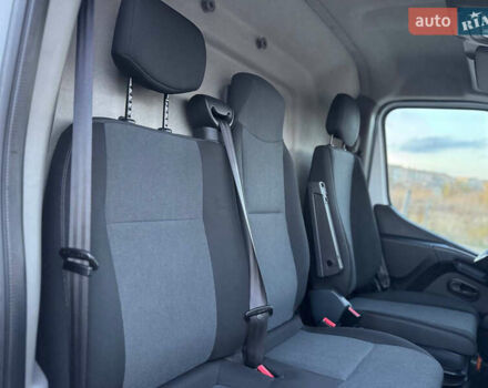 Білий Рено Мастєр, об'ємом двигуна 0 л та пробігом 193 тис. км за 21900 $, фото 64 на Automoto.ua