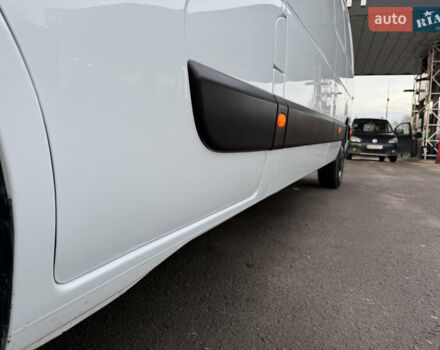Білий Рено Мастєр, об'ємом двигуна 0 л та пробігом 203 тис. км за 21500 $, фото 24 на Automoto.ua