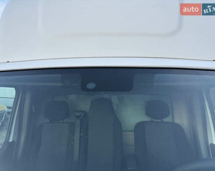 Белый Рено Мастер, объемом двигателя 2.3 л и пробегом 226 тыс. км за 27000 $, фото 15 на Automoto.ua