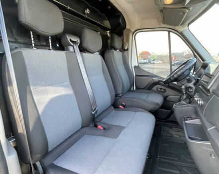 Білий Рено Мастєр, об'ємом двигуна 2.3 л та пробігом 220 тис. км за 25000 $, фото 27 на Automoto.ua