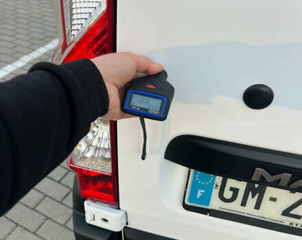 Білий Рено Мастєр, об'ємом двигуна 0 л та пробігом 279 тис. км за 21500 $, фото 84 на Automoto.ua