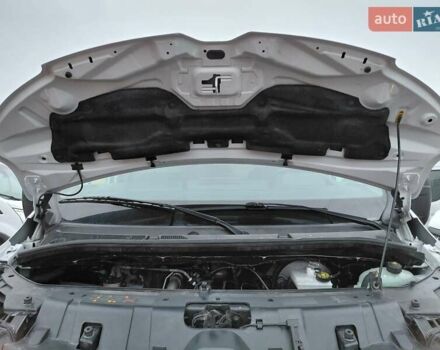 Белый Рено Мастер, объемом двигателя 2.3 л и пробегом 92 тыс. км за 25000 $, фото 10 на Automoto.ua