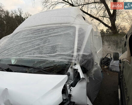 Белый Рено Мастер, объемом двигателя 2.3 л и пробегом 34 тыс. км за 17500 $, фото 5 на Automoto.ua