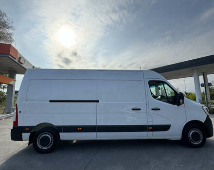 Белый Рено Мастер, объемом двигателя 2.3 л и пробегом 65 тыс. км за 31470 $, фото 2 на Automoto.ua