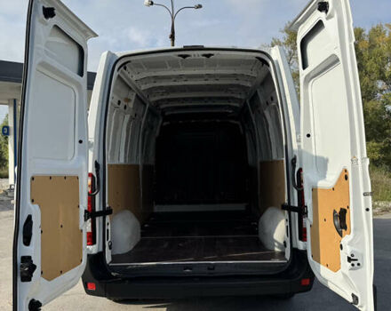 Белый Рено Мастер, объемом двигателя 2.3 л и пробегом 65 тыс. км за 31470 $, фото 11 на Automoto.ua