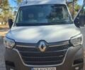 Белый Рено Мастер, объемом двигателя 2.3 л и пробегом 84 тыс. км за 28500 $, фото 1 на Automoto.ua