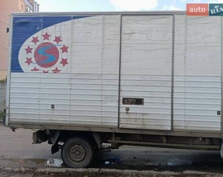 Белый Рено Мастер, объемом двигателя 2.8 л и пробегом 698 тыс. км за 6300 $, фото 6 на Automoto.ua