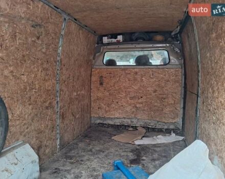 Білий Рено Мастєр, об'ємом двигуна 2.2 л та пробігом 300 тис. км за 3999 $, фото 14 на Automoto.ua