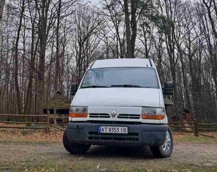 Білий Рено Мастєр, об'ємом двигуна 2.2 л та пробігом 300 тис. км за 3999 $, фото 2 на Automoto.ua