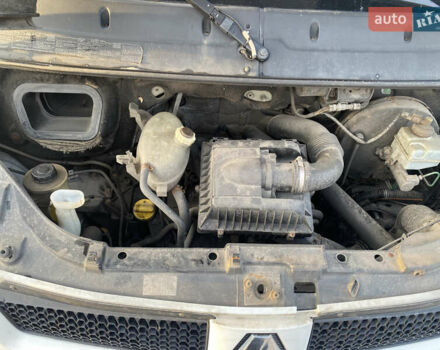 Білий Рено Мастєр, об'ємом двигуна 2.5 л та пробігом 455 тис. км за 8500 $, фото 50 на Automoto.ua