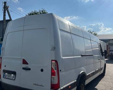 Белый Рено Мастер, объемом двигателя 2.3 л и пробегом 340 тыс. км за 11000 $, фото 1 на Automoto.ua
