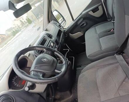 Белый Рено Мастер, объемом двигателя 2.3 л и пробегом 427 тыс. км за 9000 $, фото 10 на Automoto.ua