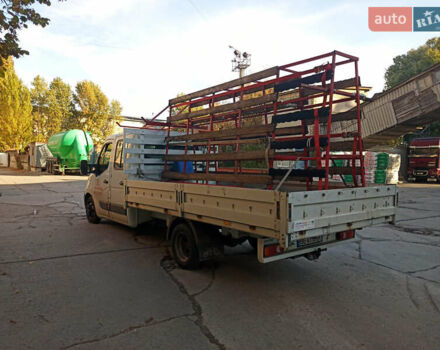 Белый Рено Мастер, объемом двигателя 2.3 л и пробегом 255 тыс. км за 19000 $, фото 6 на Automoto.ua