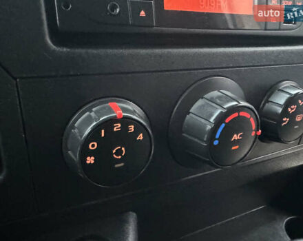 Белый Рено Мастер, объемом двигателя 2.3 л и пробегом 255 тыс. км за 20900 $, фото 25 на Automoto.ua