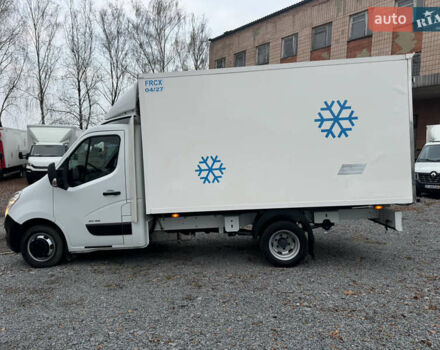 Белый Рено Мастер, объемом двигателя 2.3 л и пробегом 255 тыс. км за 20900 $, фото 6 на Automoto.ua