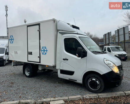 Белый Рено Мастер, объемом двигателя 2.3 л и пробегом 255 тыс. км за 20900 $, фото 12 на Automoto.ua