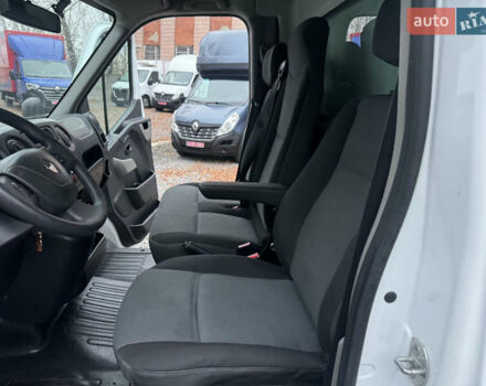 Белый Рено Мастер, объемом двигателя 2.3 л и пробегом 265 тыс. км за 22900 $, фото 33 на Automoto.ua