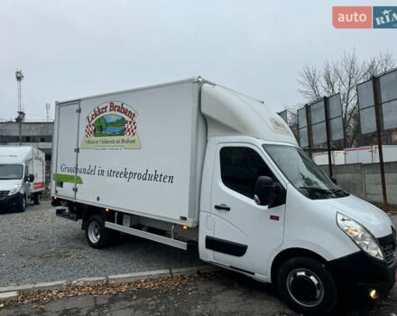 Белый Рено Мастер, объемом двигателя 2.3 л и пробегом 265 тыс. км за 22900 $, фото 2 на Automoto.ua