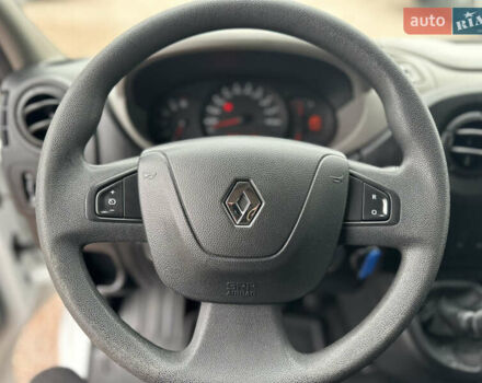 Белый Рено Мастер, объемом двигателя 2.3 л и пробегом 385 тыс. км за 17900 $, фото 13 на Automoto.ua