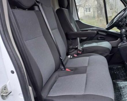 Белый Рено Мастер, объемом двигателя 2.3 л и пробегом 182 тыс. км за 13700 $, фото 12 на Automoto.ua