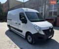 Белый Рено Мастер, объемом двигателя 2.3 л и пробегом 293 тыс. км за 16000 $, фото 1 на Automoto.ua
