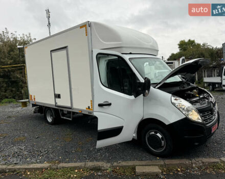 Белый Рено Мастер, объемом двигателя 2.3 л и пробегом 235 тыс. км за 22900 $, фото 24 на Automoto.ua