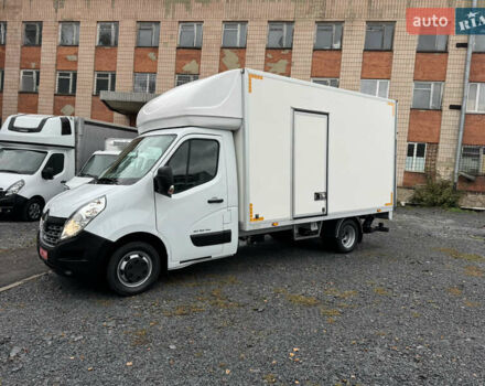 Белый Рено Мастер, объемом двигателя 2.3 л и пробегом 235 тыс. км за 22900 $, фото 5 на Automoto.ua