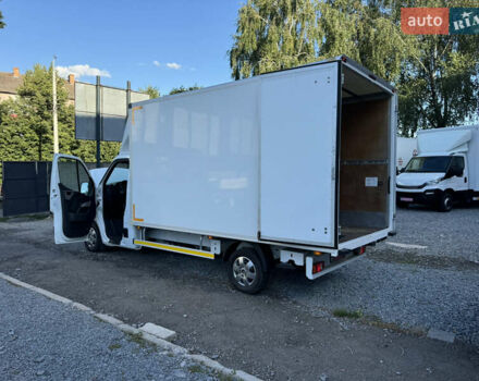 Рено Мастер 2018 в Ровно на Automoto.ua Белый Рено Мастер, объемом двигателя 2.3 л и пробегом 215 тыс. км за 17950 $, фото 25 на Automoto.ua